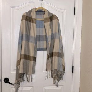 💙NWOT Ultra rich feel 72” long wrap in beige/brown/blue  plaid with fringe